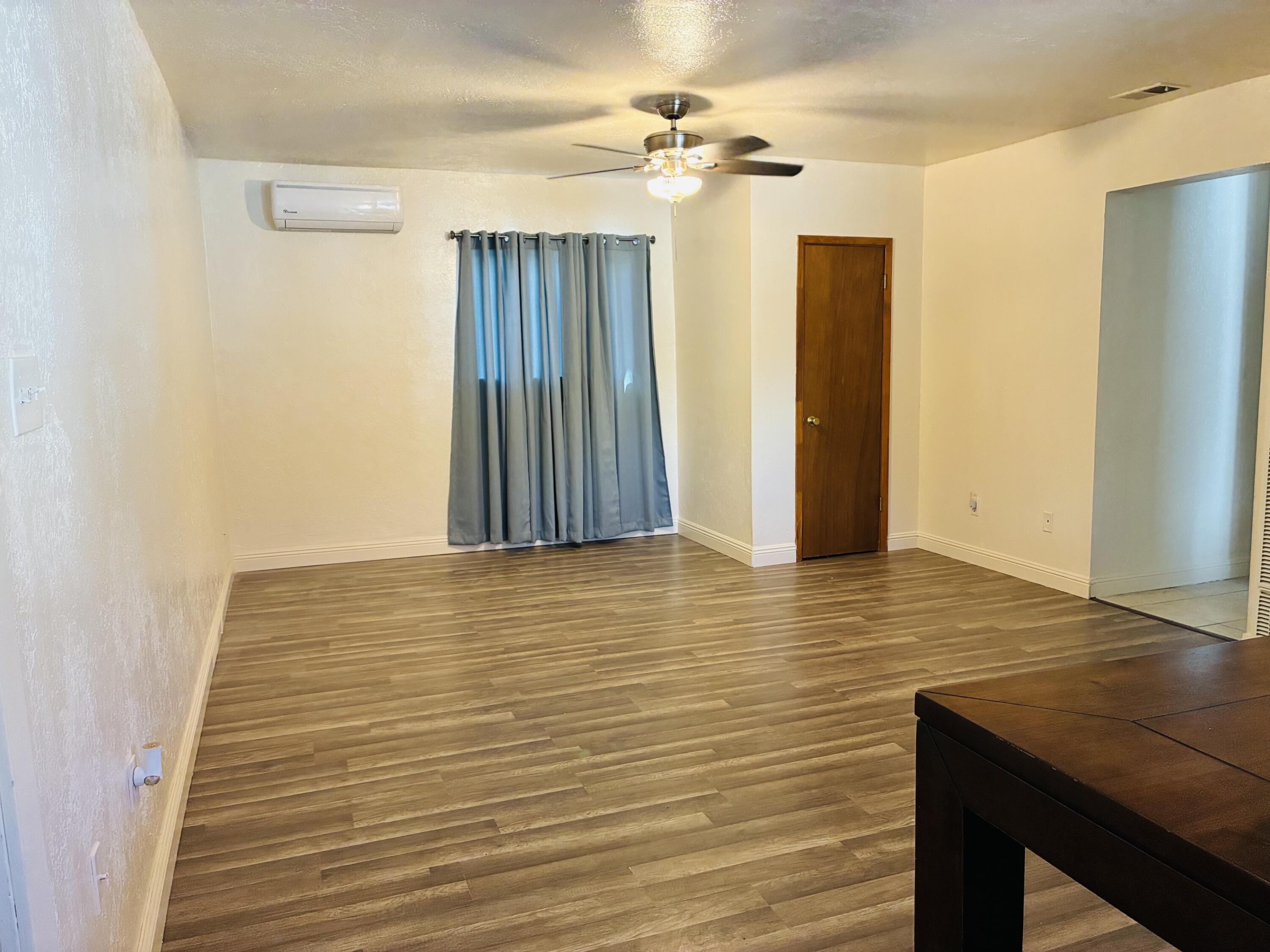 Photo 12 — 1141 Tapia Boulevard SW