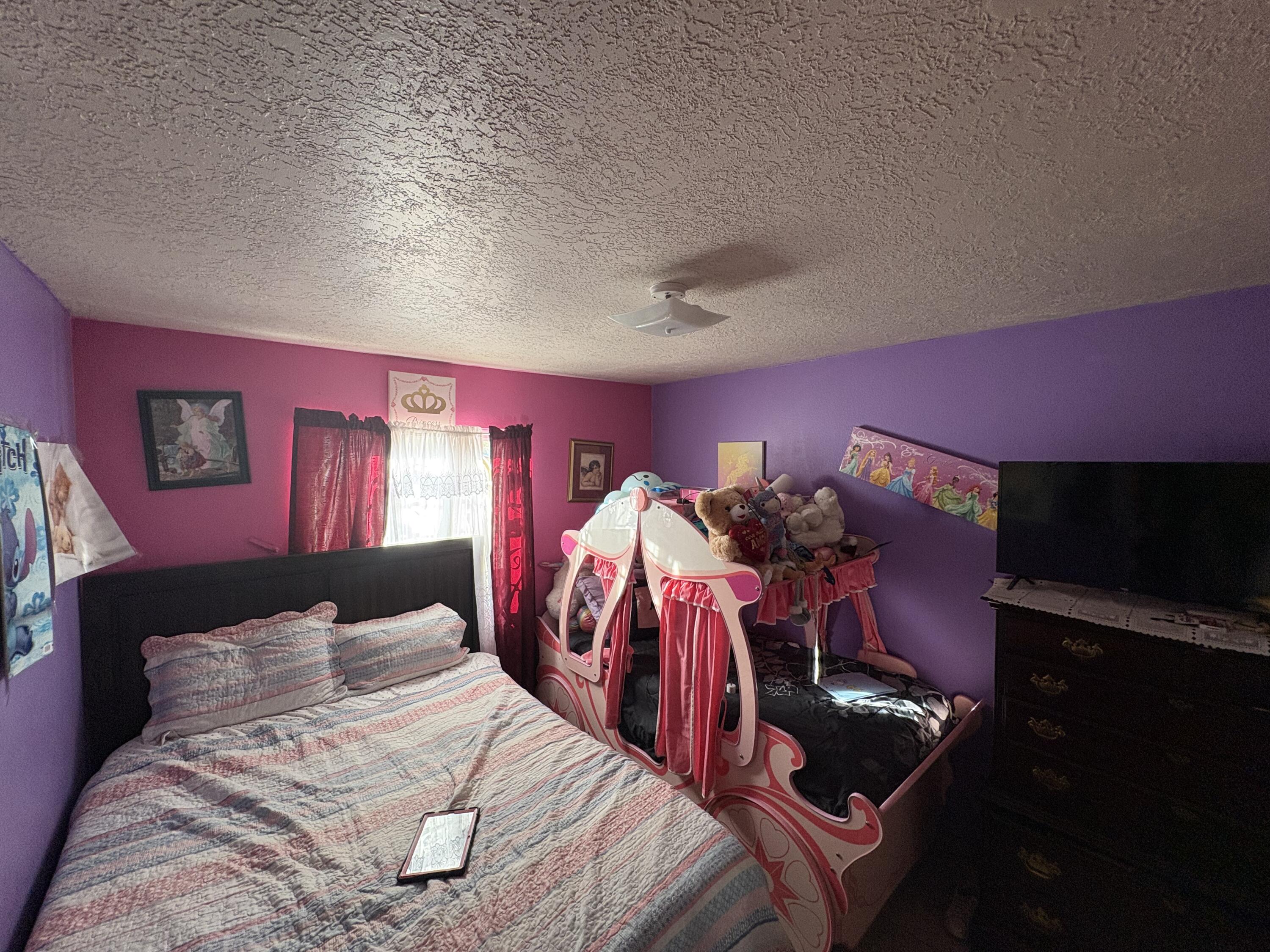Photo 12 — 1701 Desert Ridge Road SW