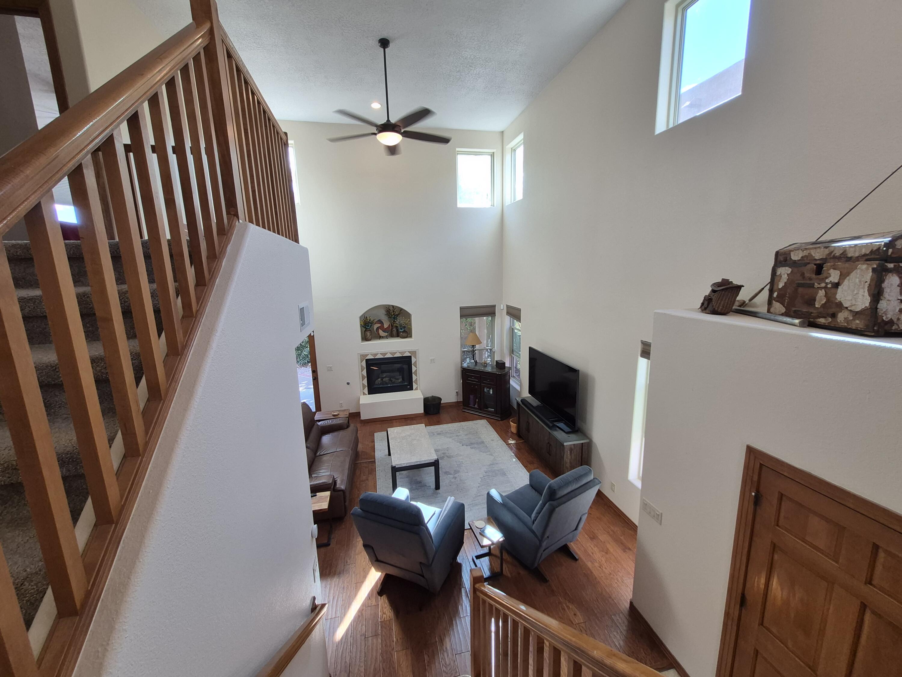 Photo 20 — 8412 Desert Sunrise Road NE