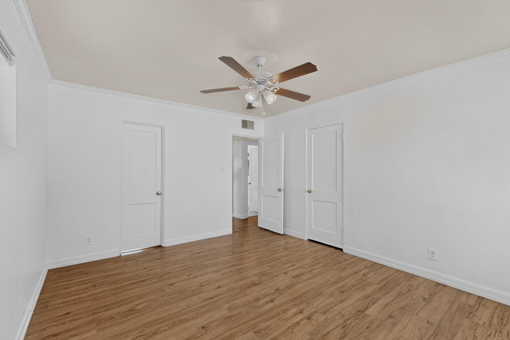 Photo 20 — 5824 Bellamah Avenue NE