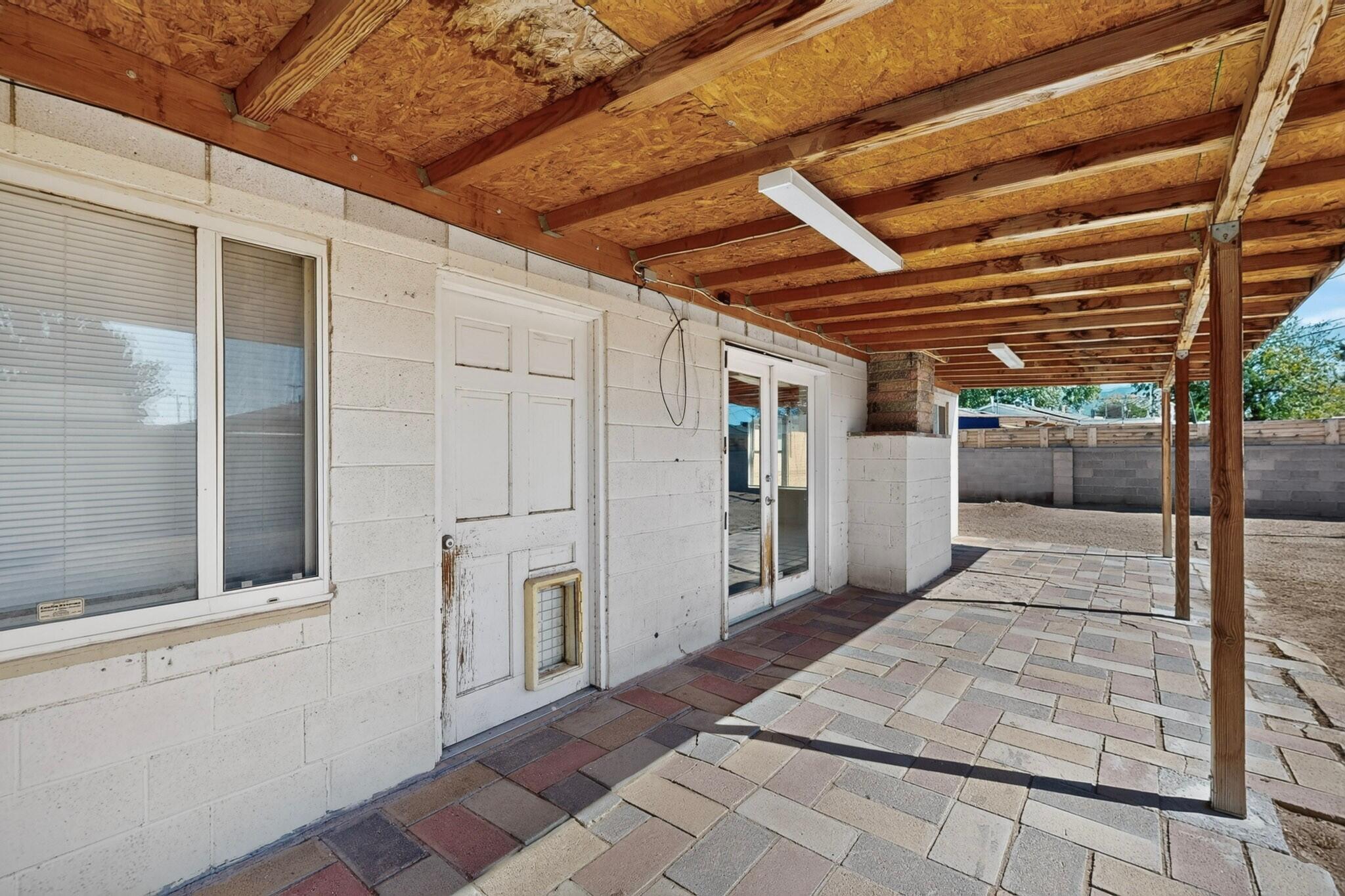 Photo 8 — 5824 Bellamah Avenue NE