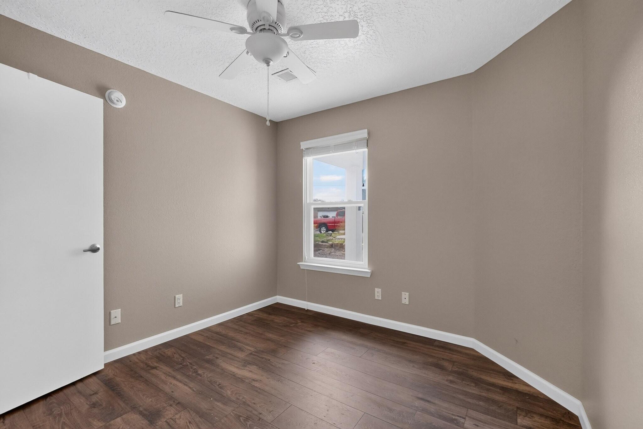 Photo 14 — 7705 San Francisquita Court NW