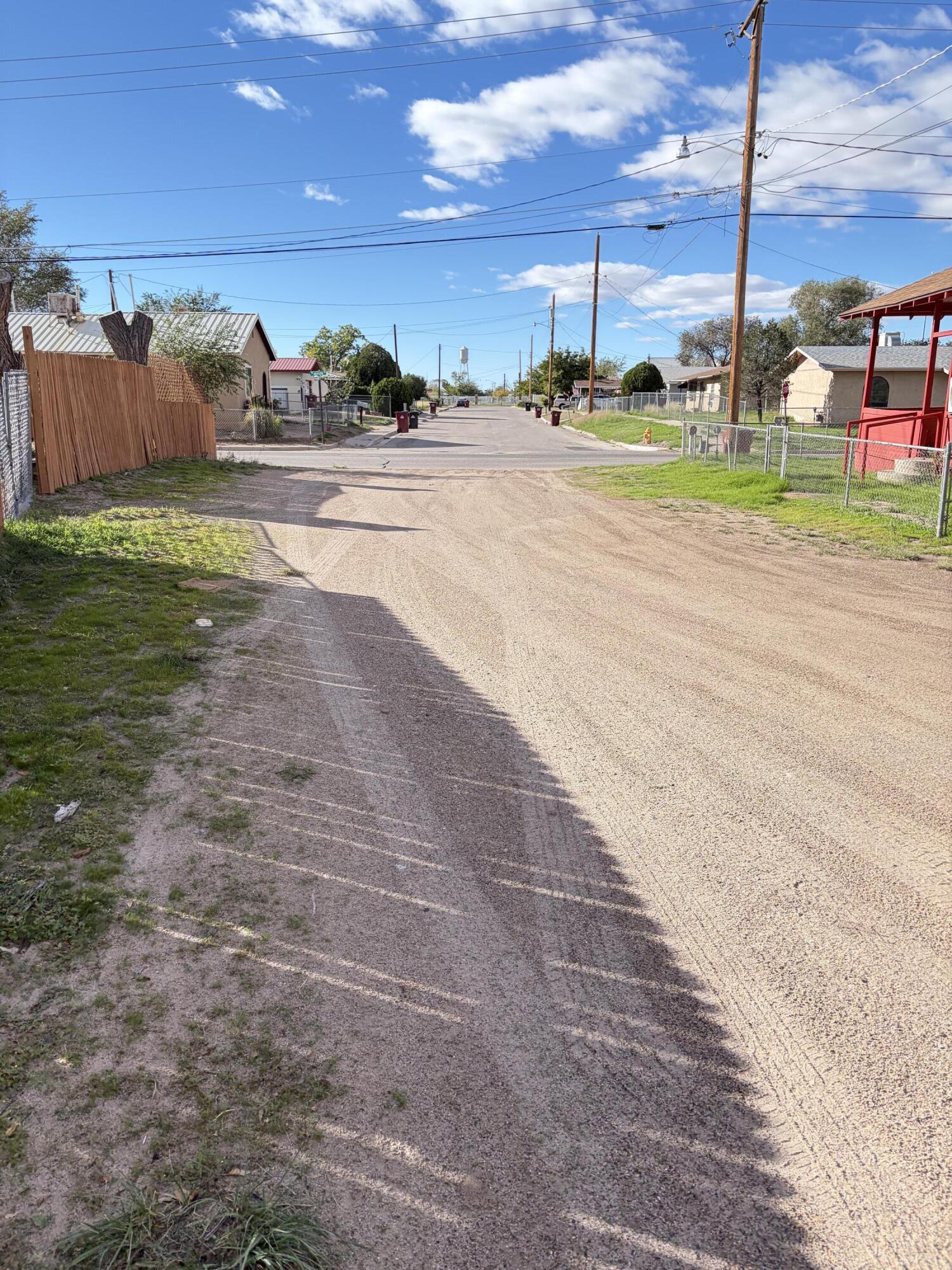 Photo 6 — 522 W Aragon Road