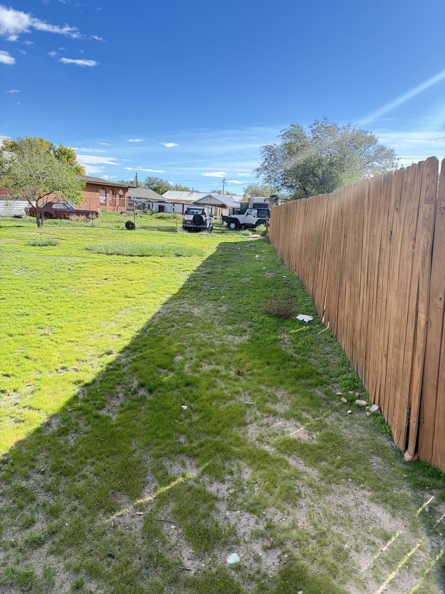 Photo 17 — 522 W Aragon Road