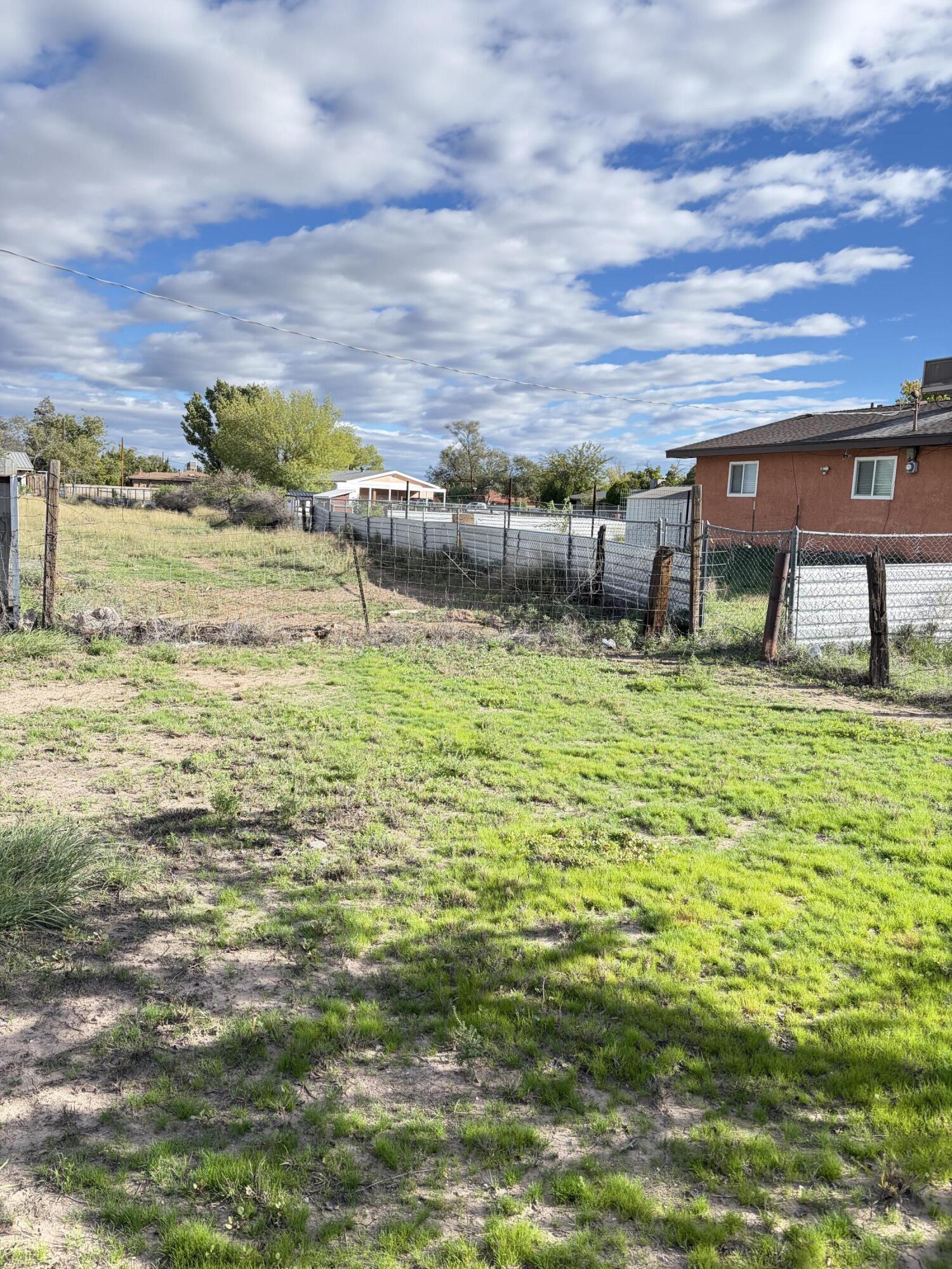 Photo 15 — 522 W Aragon Road