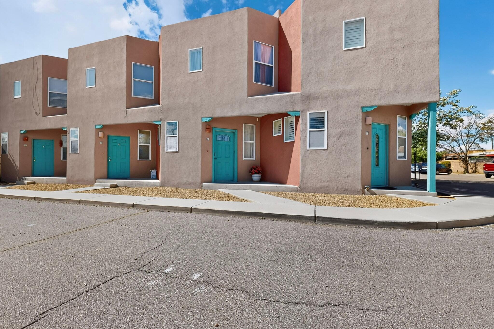Photo 2 — 615 Menaul Boulevard NW UNIT C