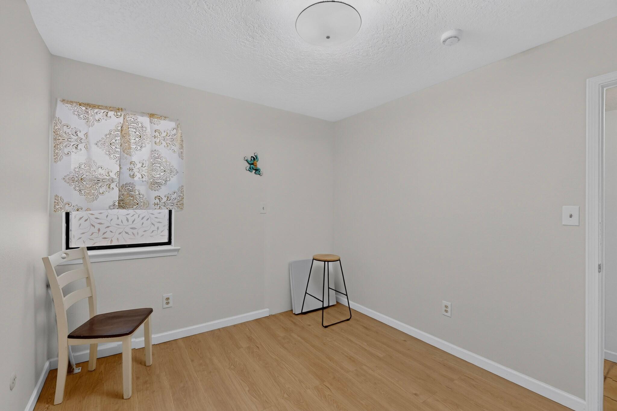 Photo 18 — 7315 Platero Place NW