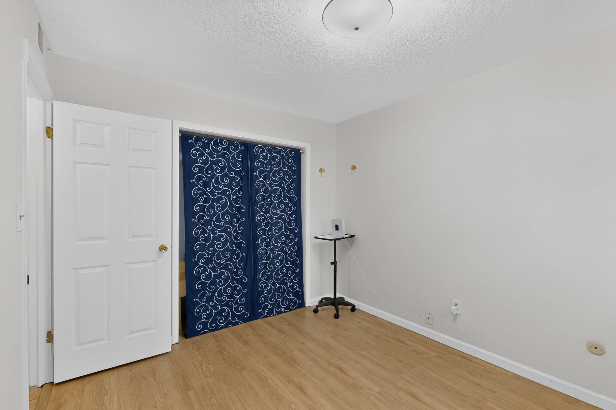 Photo 15 — 7315 Platero Place NW