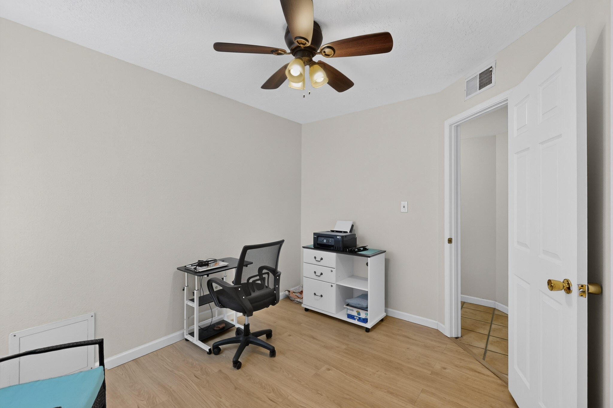 Photo 14 — 7315 Platero Place NW