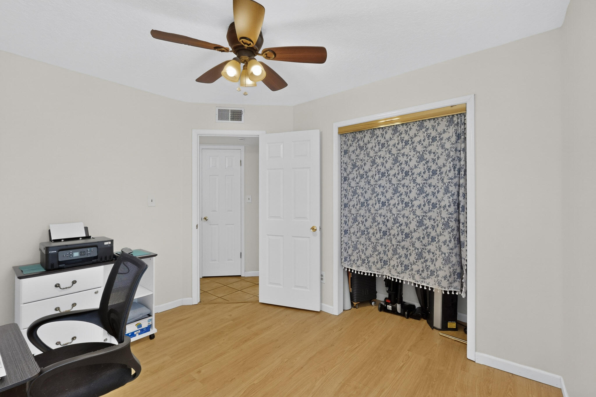 Photo 13 — 7315 Platero Place NW