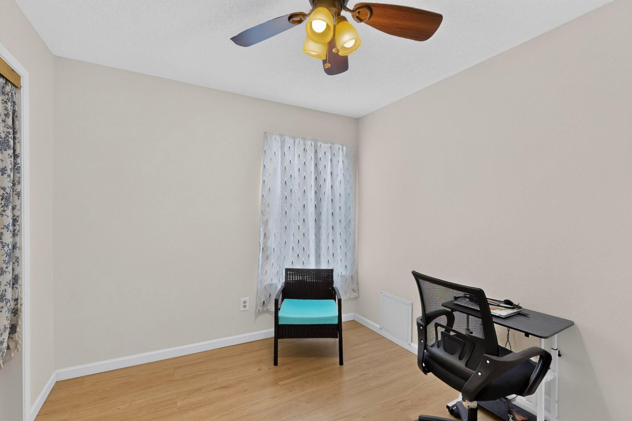 Photo 12 — 7315 Platero Place NW