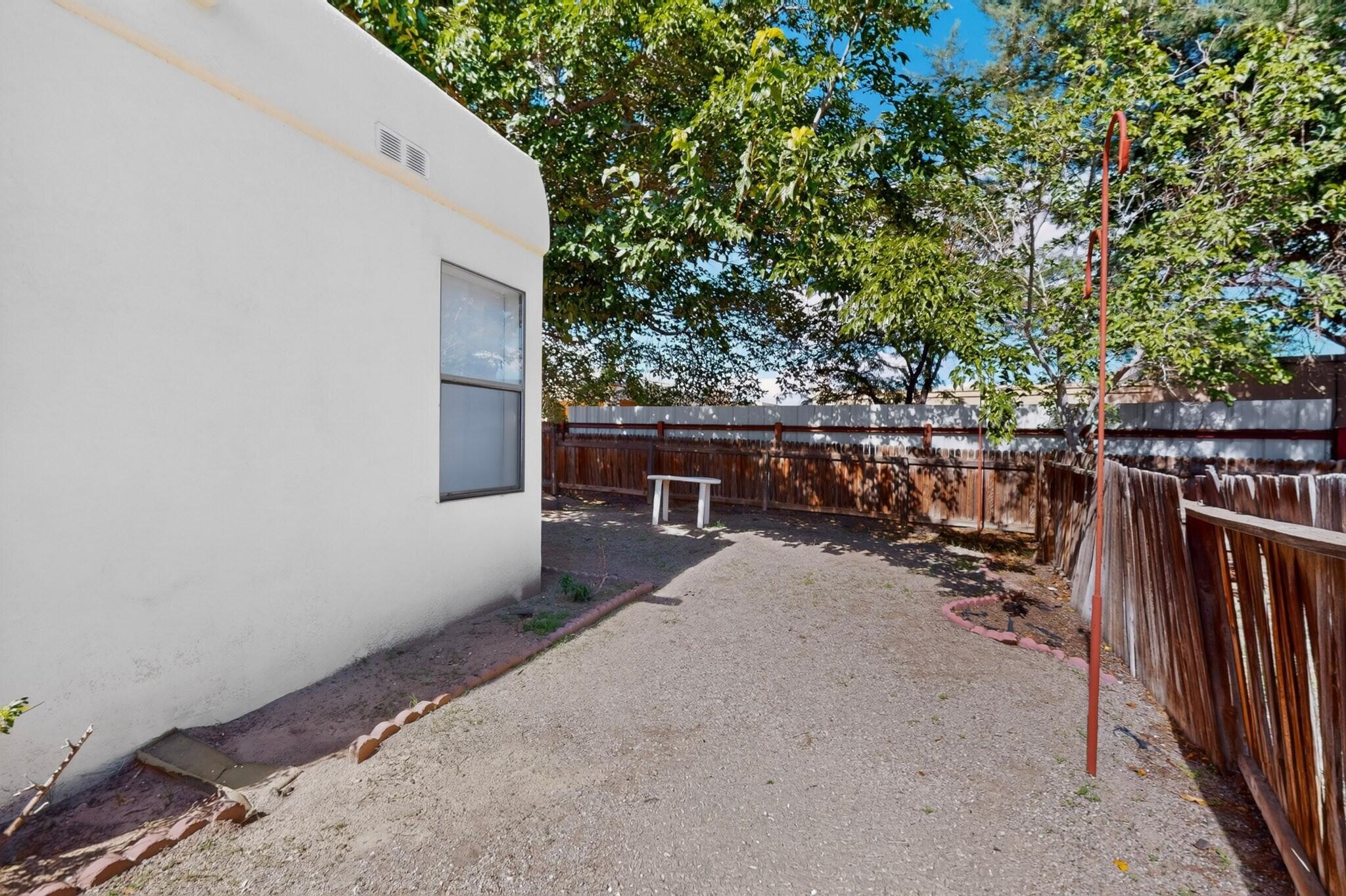 Photo 6 — 7315 Platero Place NW
