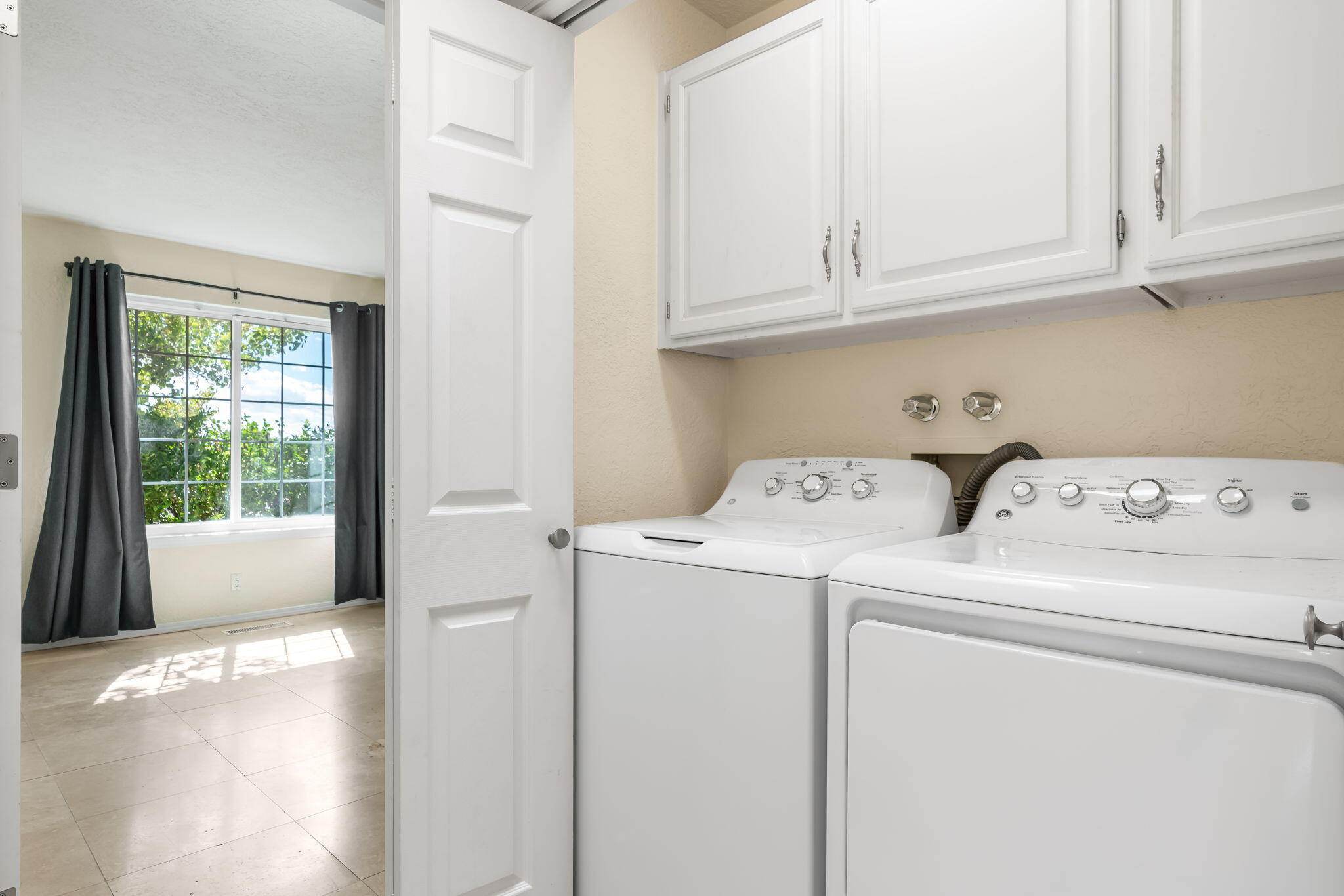 Photo 12 — 8105 Countrywood Road NE