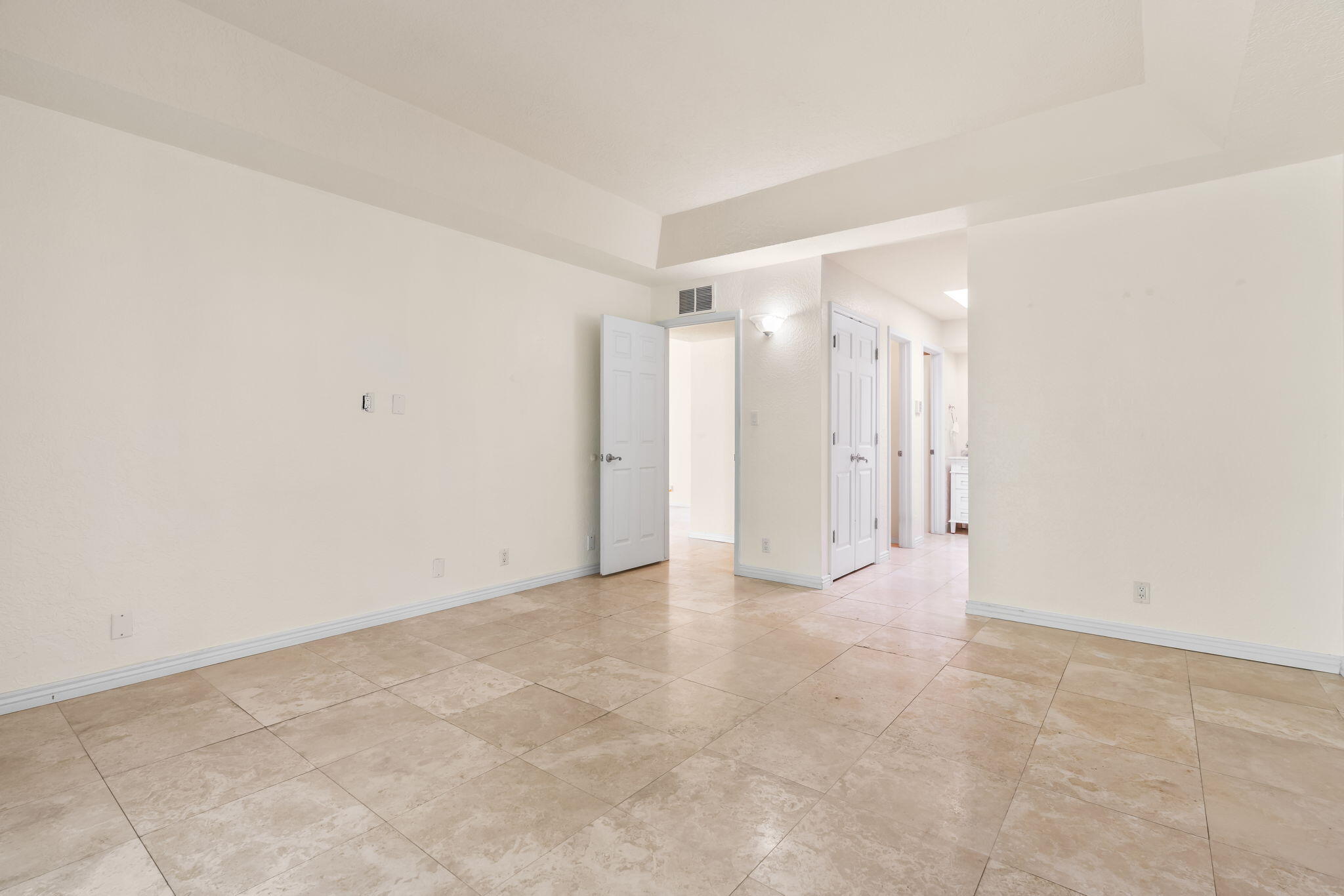 Photo 4 — 8105 Countrywood Road NE