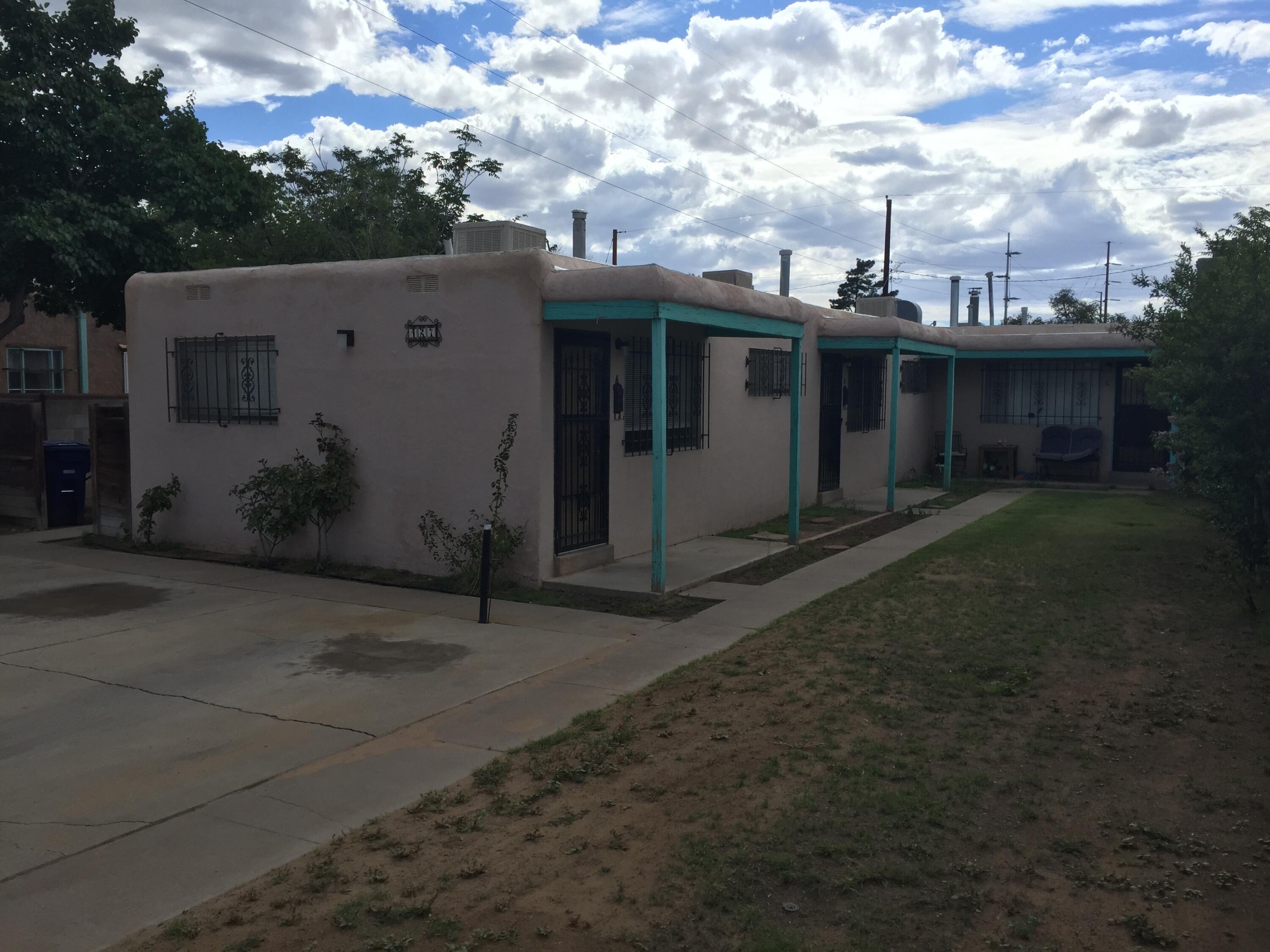 427 Stanford Drive SE b, Albuquerque, NM 87106
