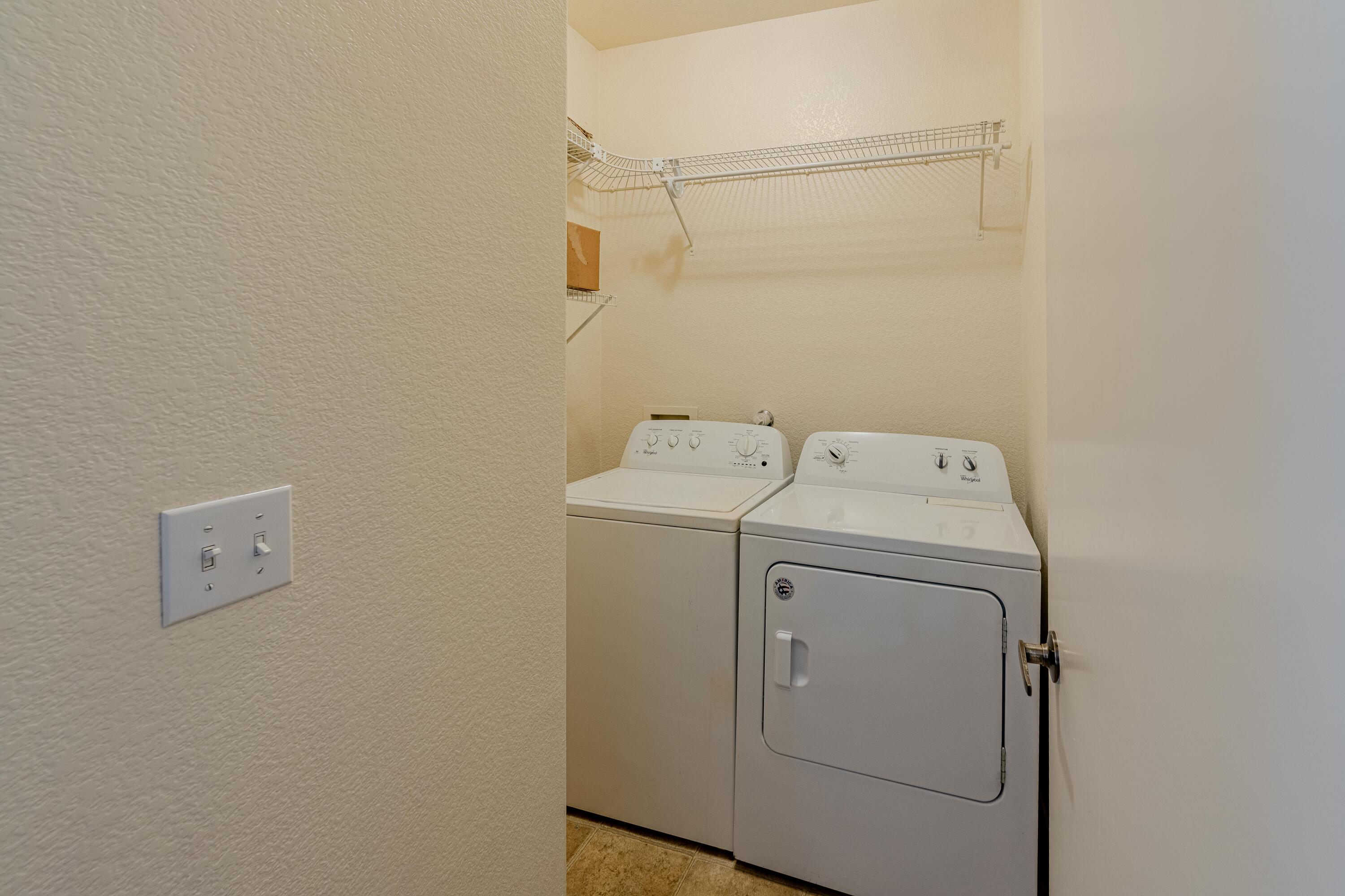 Photo 14 — 6800 Vista Del Norte Road NE # 23
