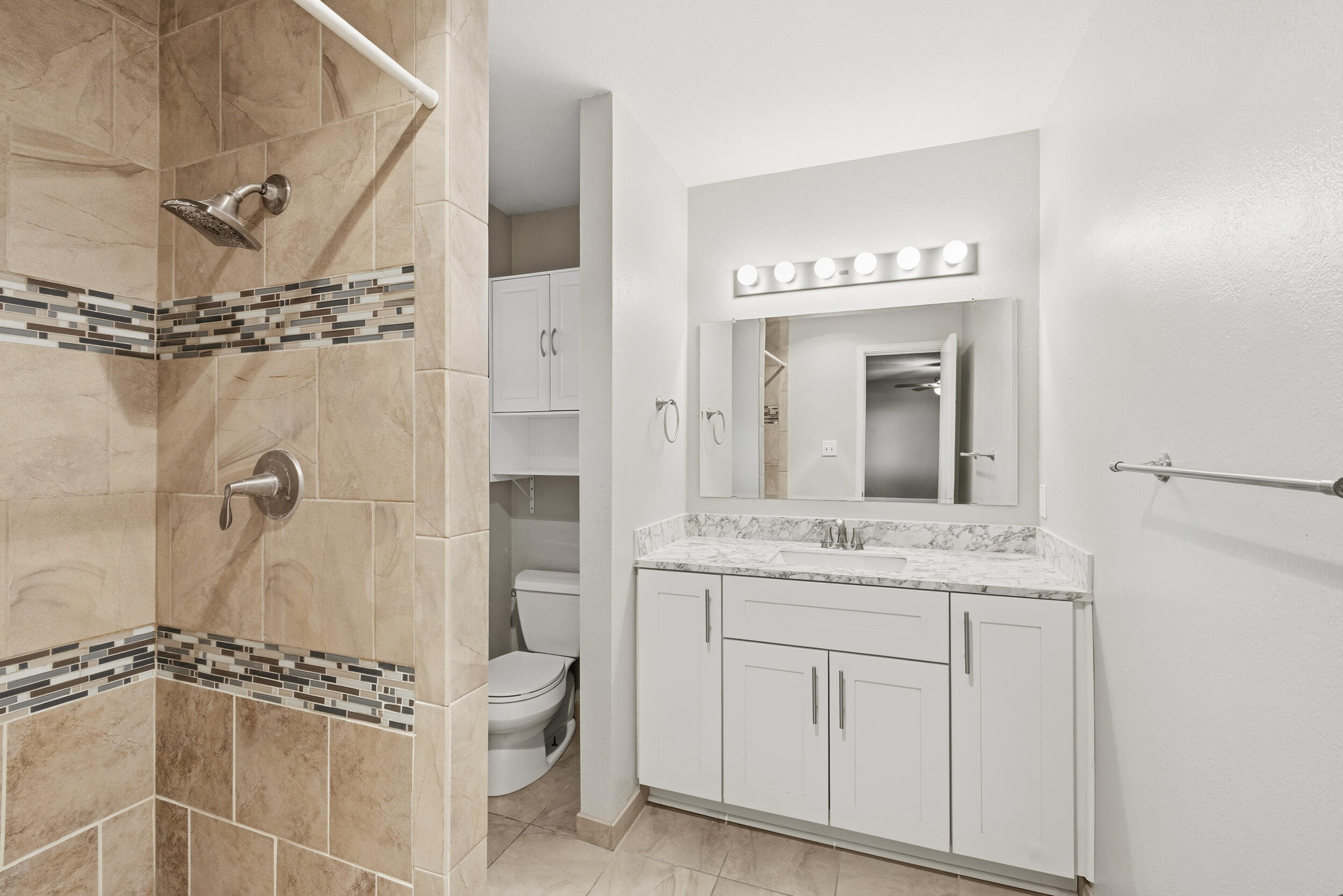 Photo 15 — 7230 Luella Anne Drive NE