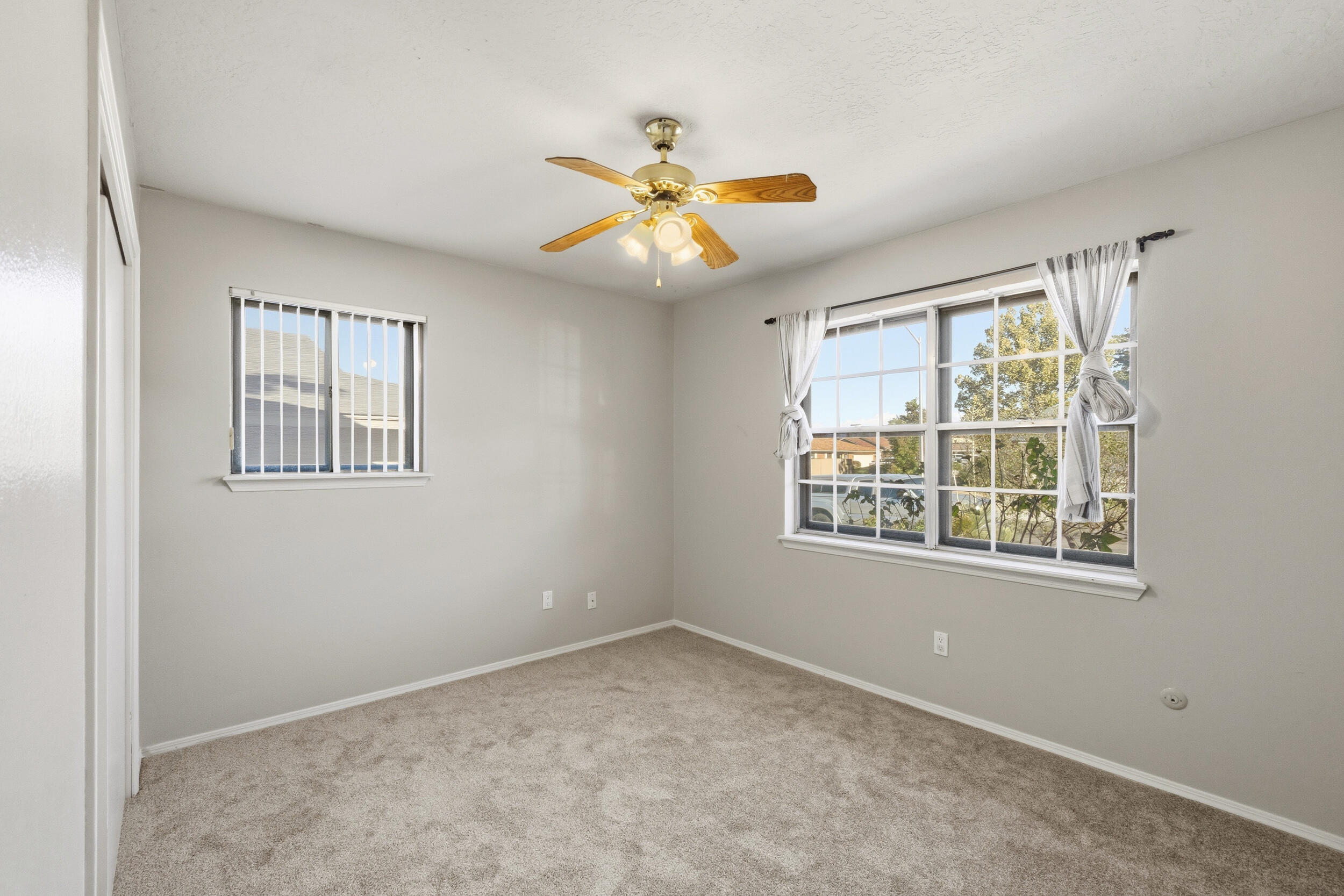 Photo 12 — 7230 Luella Anne Drive NE