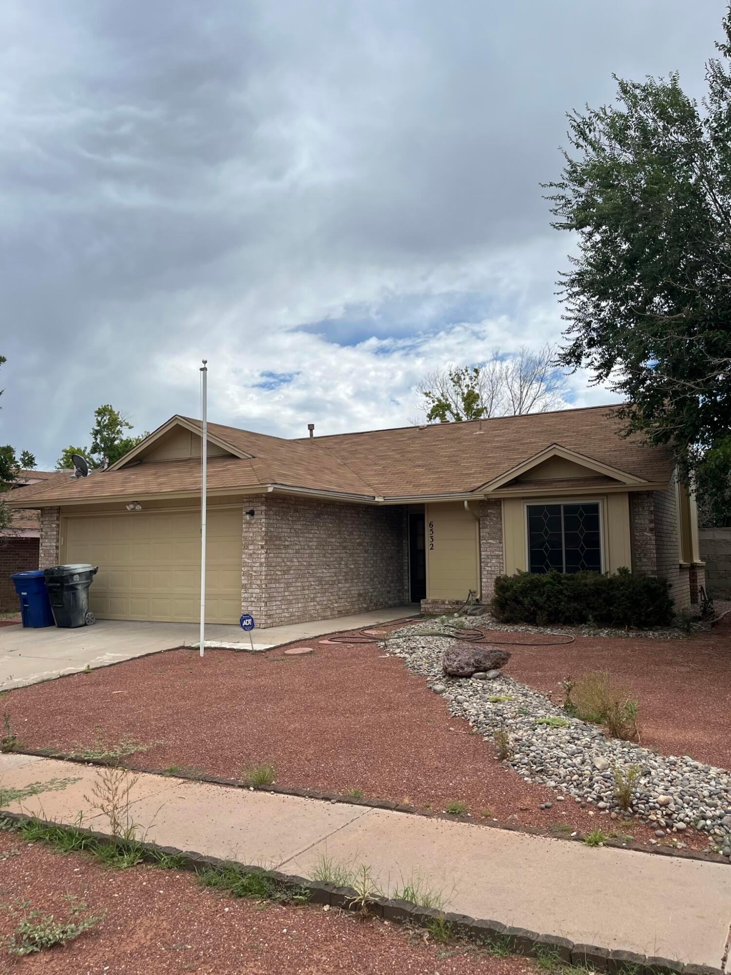 6532 Lamy Street NW, Albuquerque, NM 87120
