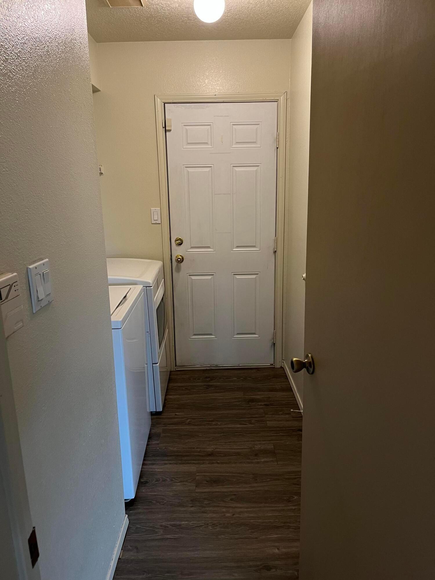 Photo 7 — 6532 Lamy Street NW