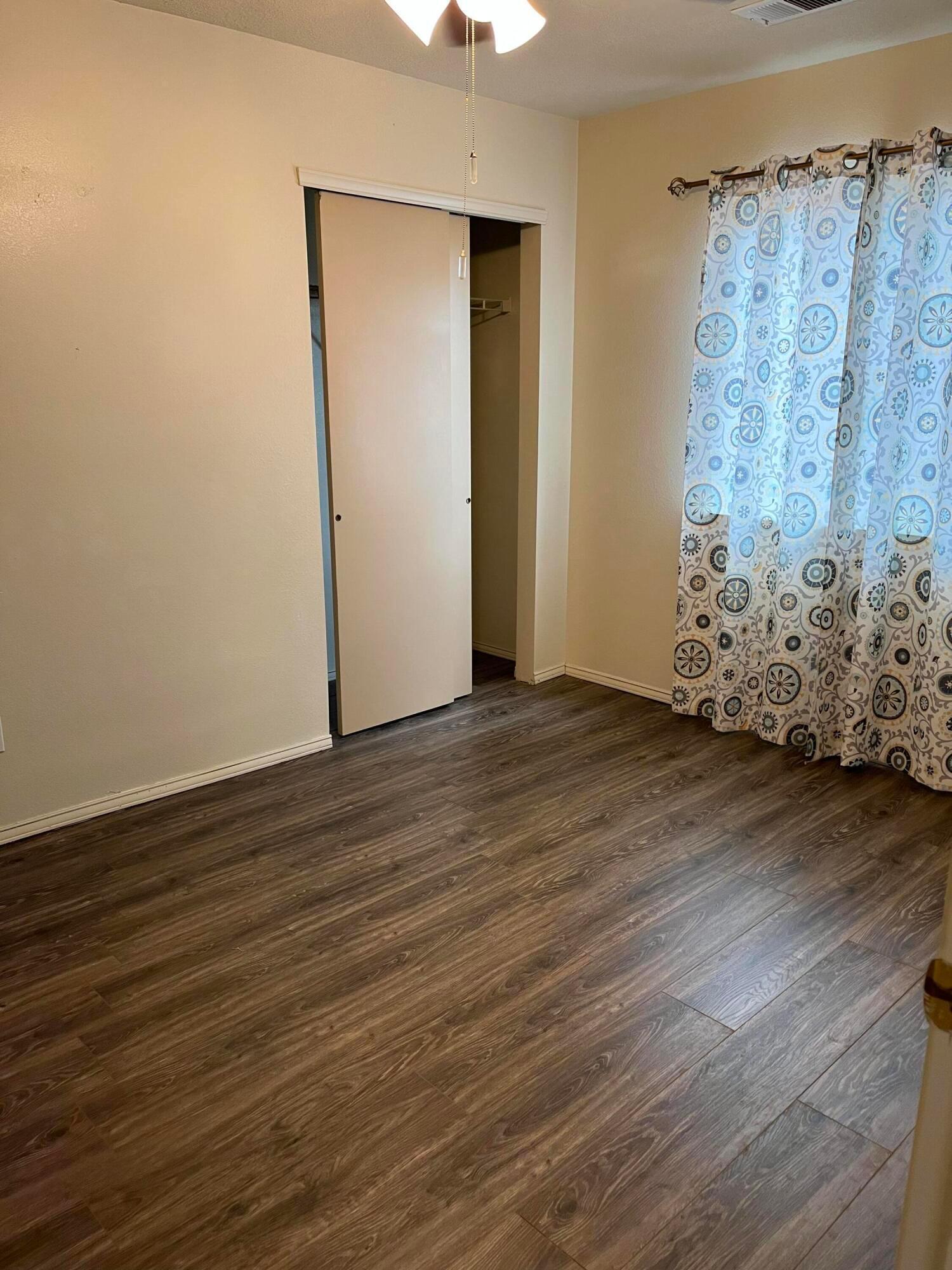 Photo 5 — 6532 Lamy Street NW