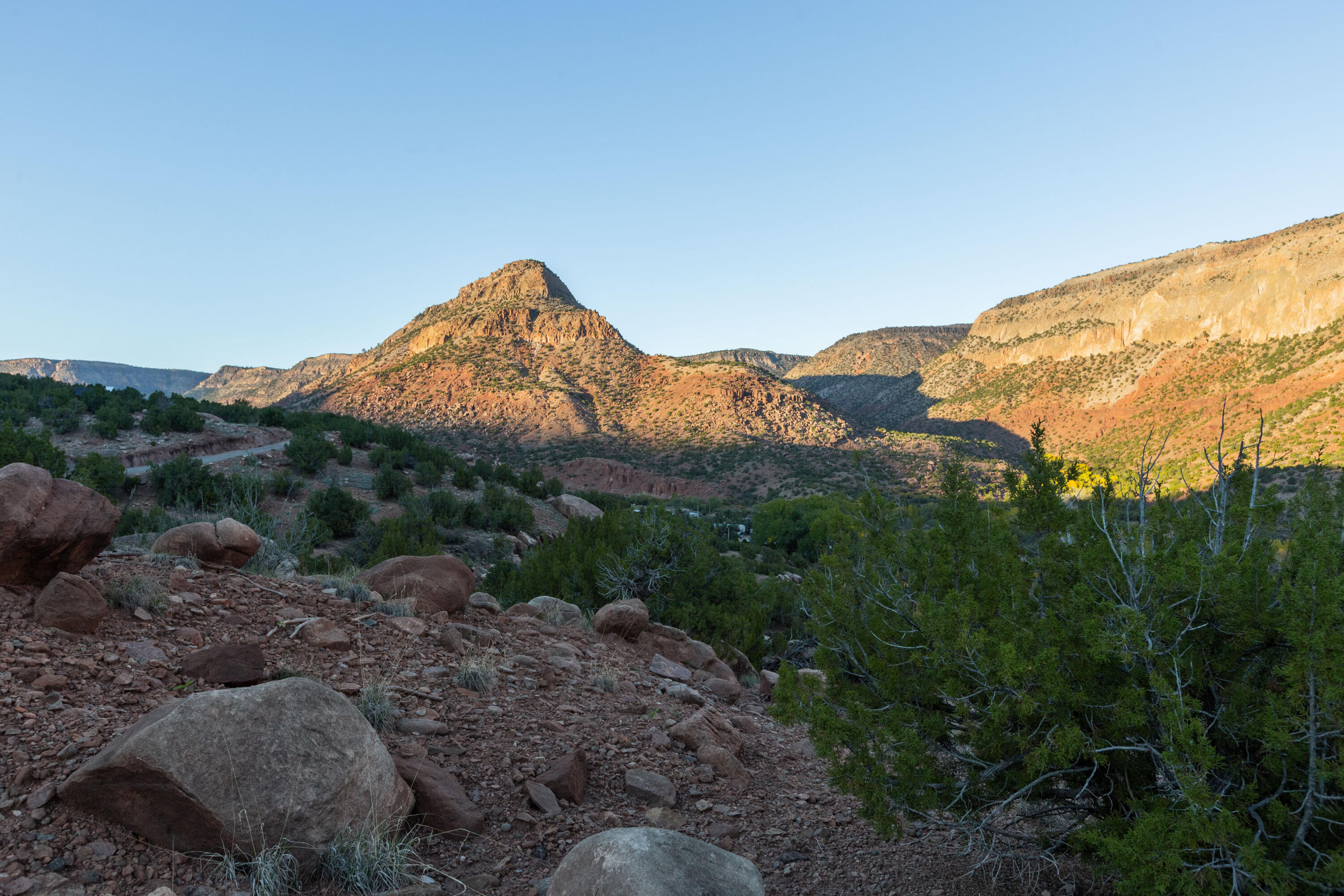 Photo 3 — 2500 New Mexico 485