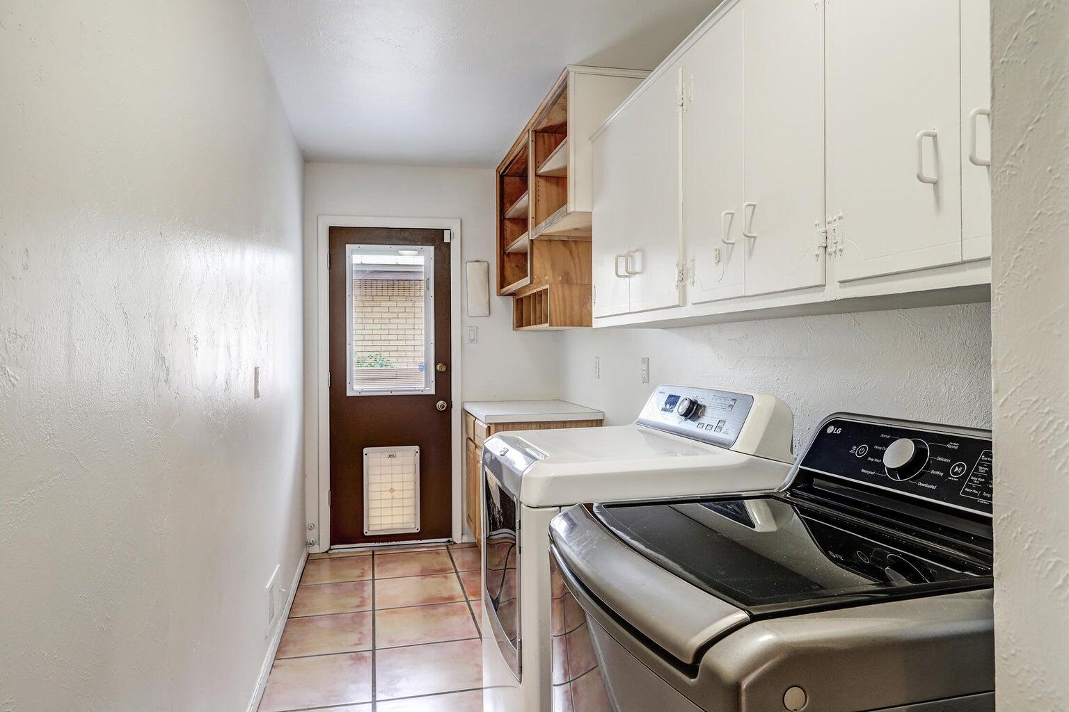 Photo 6 — 8222 Connecticut Street NE