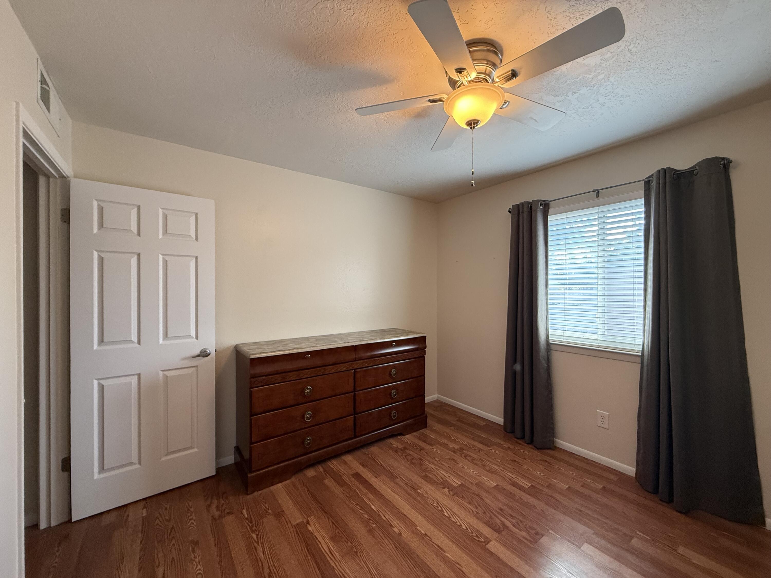 Photo 13 — 7409 Pecos Trail NW