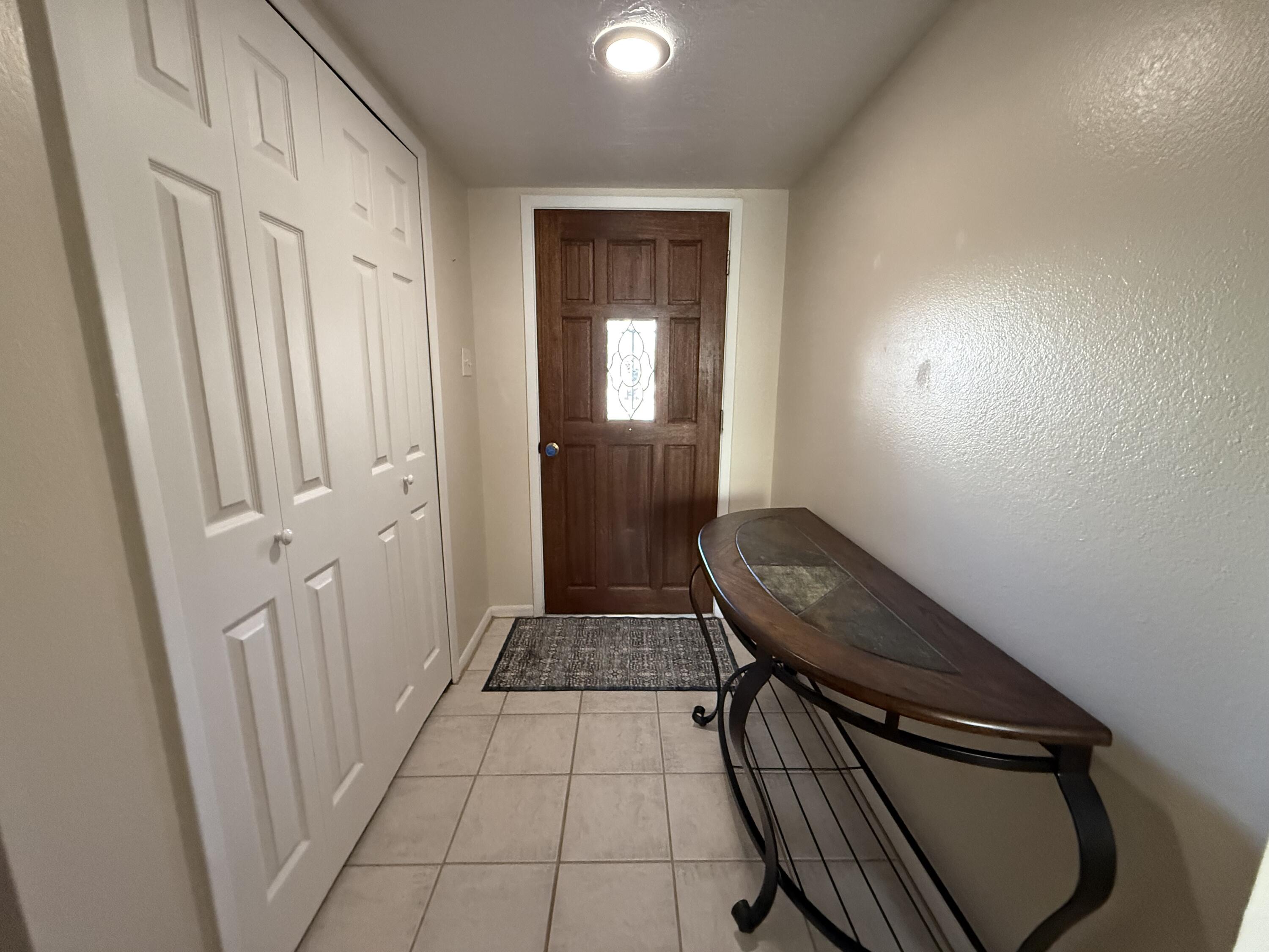 Photo 4 — 7409 Pecos Trail NW
