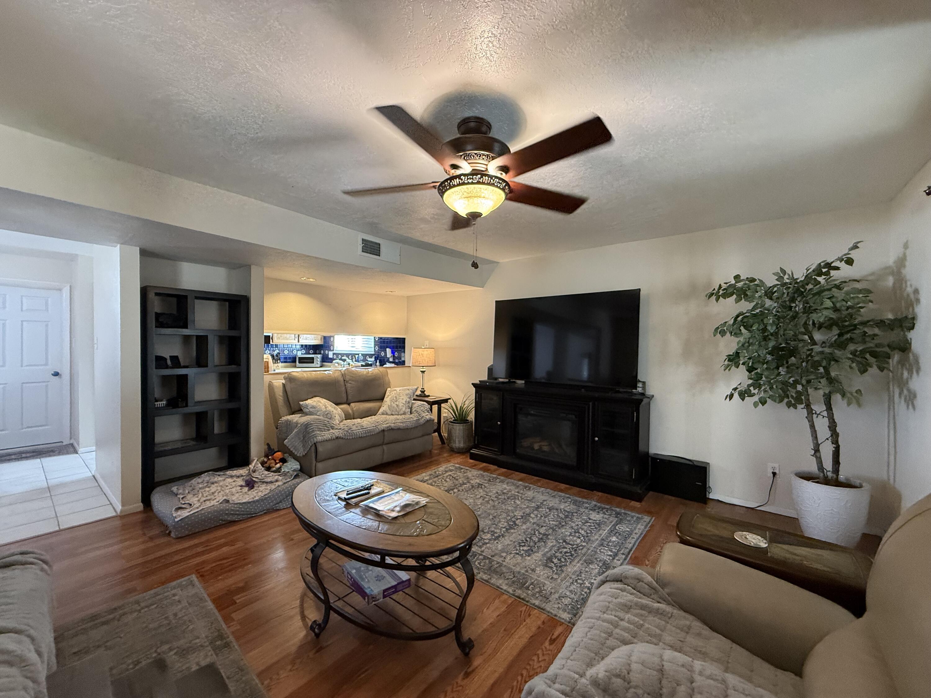 Photo 20 — 7409 Pecos Trail NW