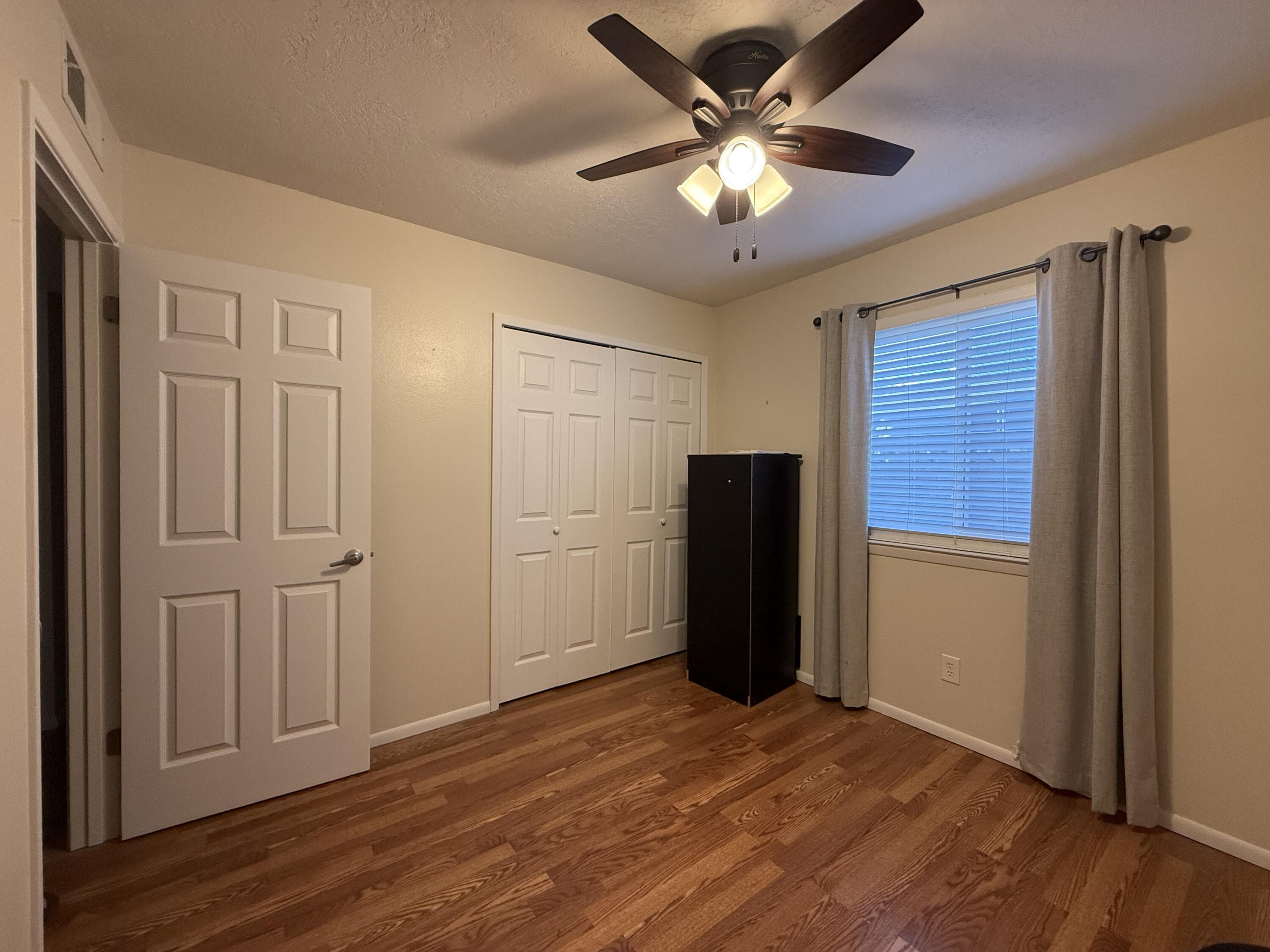 Photo 16 — 7409 Pecos Trail NW