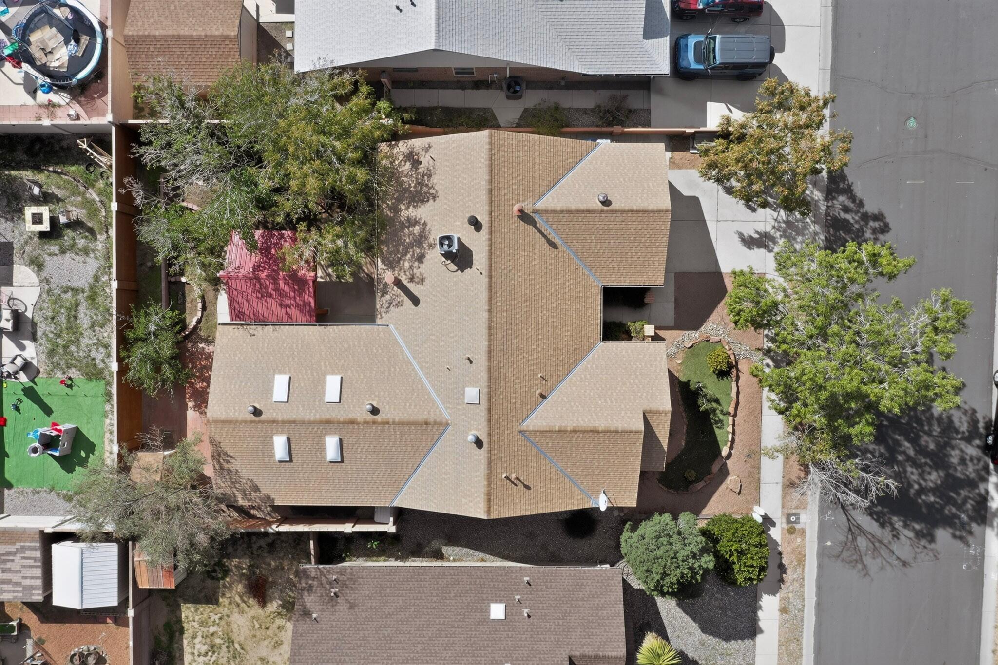 Photo 2 — 7114 Grange Avenue NW
