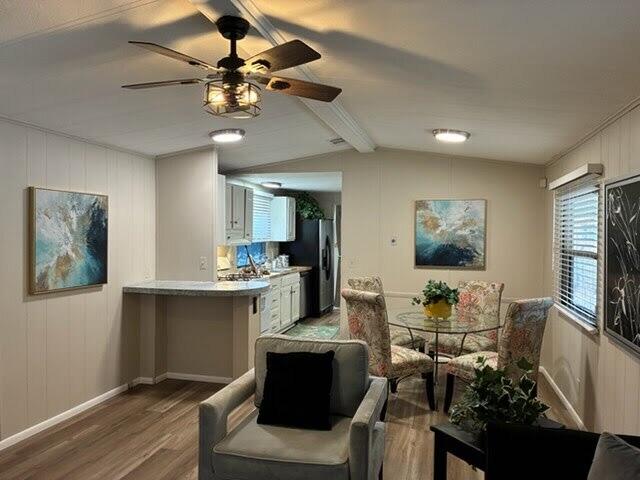 Photo 17 — 632 Fawn Trail SE