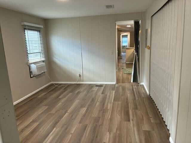 Photo 3 — 632 Fawn Trail SE
