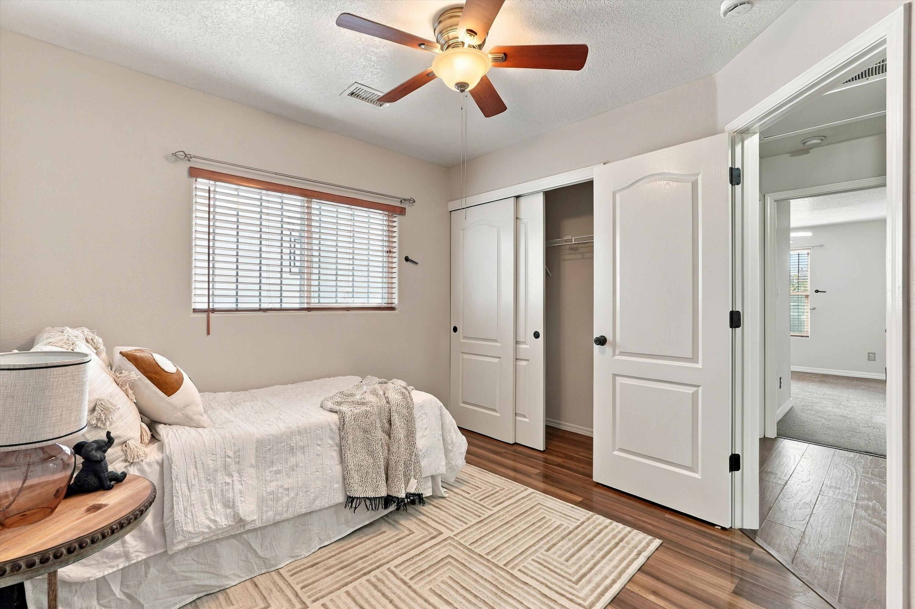 Photo 11 — 2504 Woodhill Drive NW