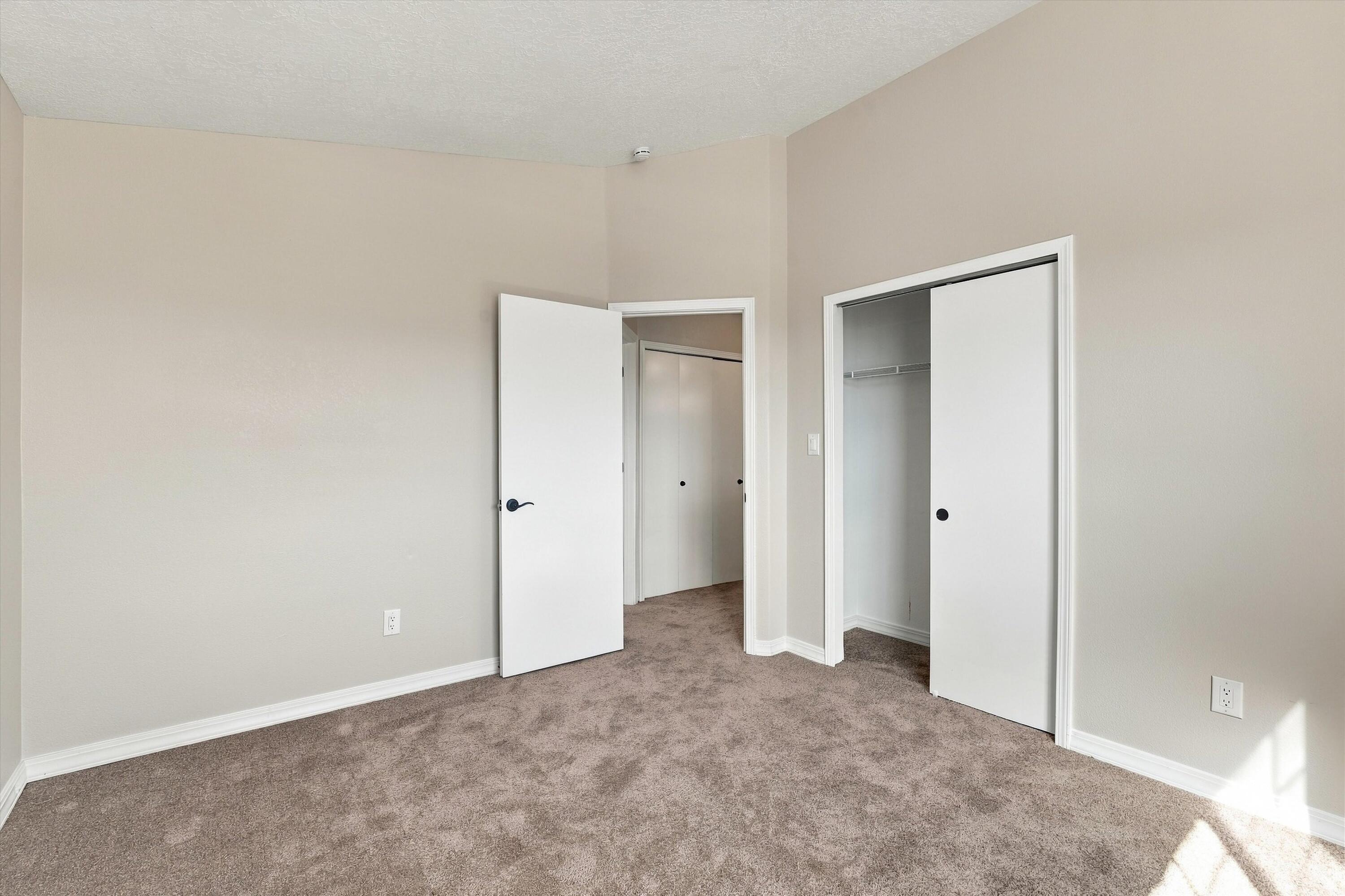 Photo 20 — 10643 Rockcliff Drive NW
