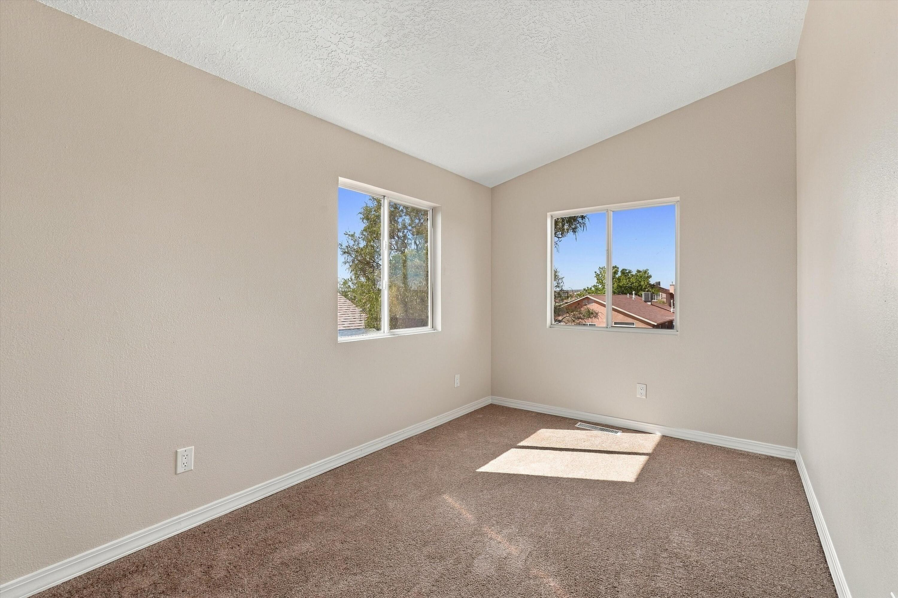 Photo 19 — 10643 Rockcliff Drive NW
