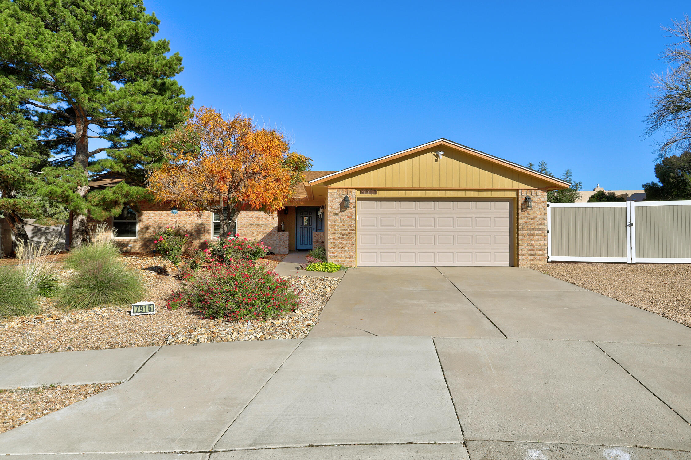 7915 Puritan Court NE, Albuquerque, NM 87109