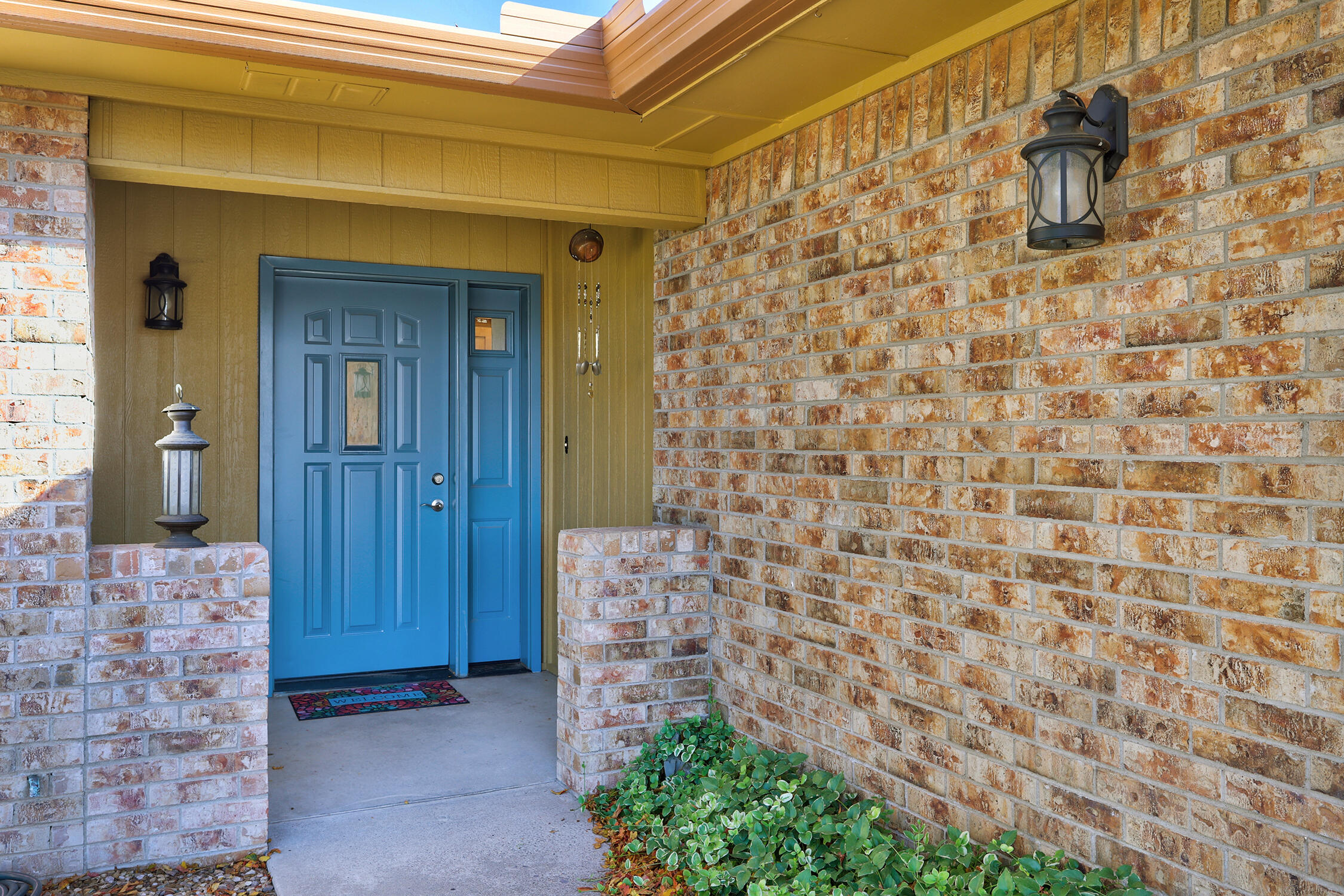 Photo 17 — 7915 Puritan Court NE