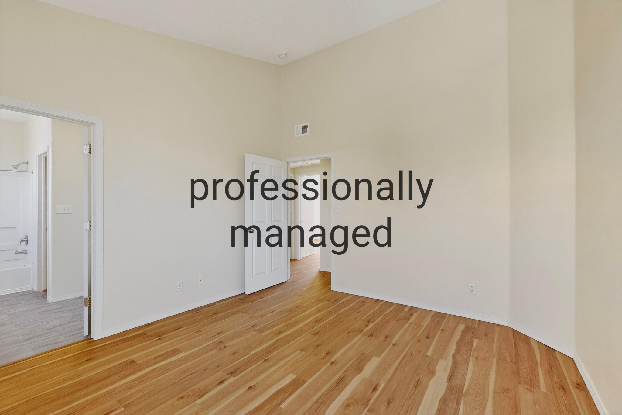 Photo 16 — 1121 MEADOWLARK Way SE C