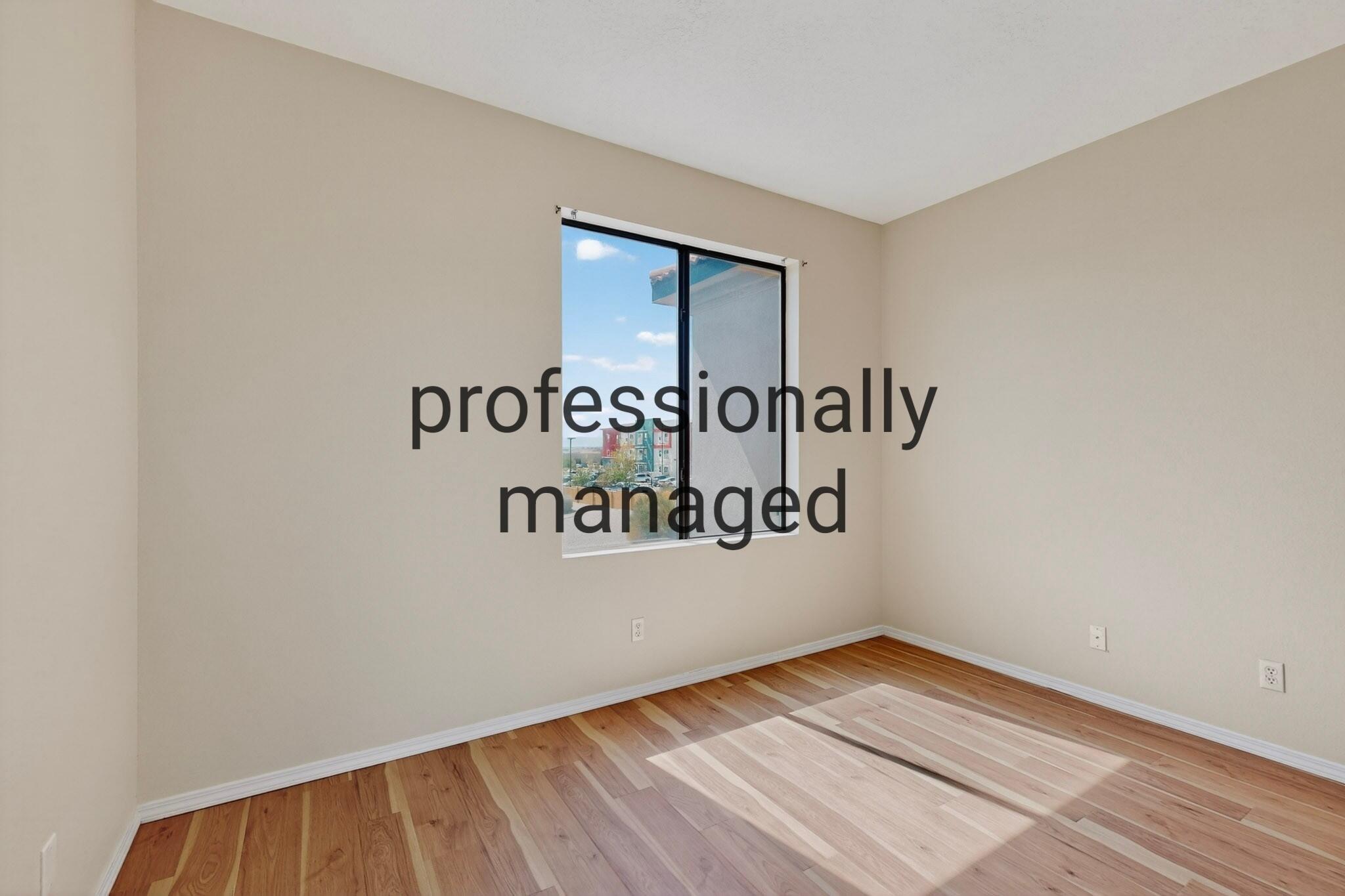 Photo 10 — 1121 MEADOWLARK Way SE C