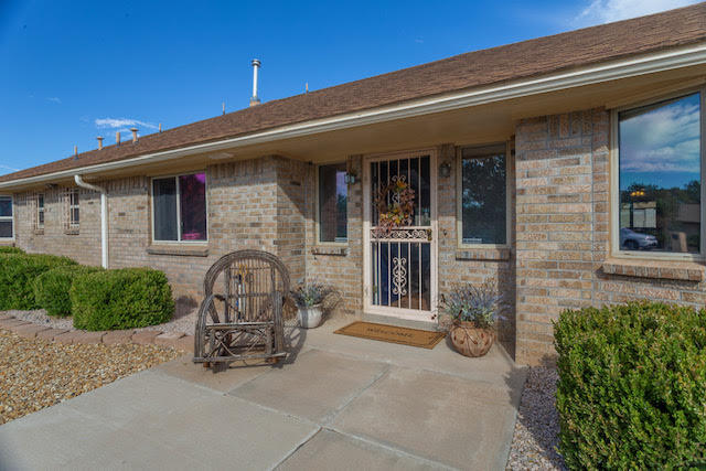Photo 19 — 5003 Russell Drive NW