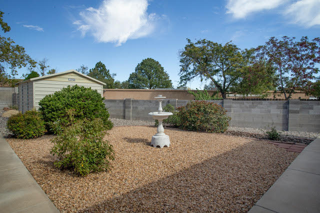 Photo 13 — 5003 Russell Drive NW