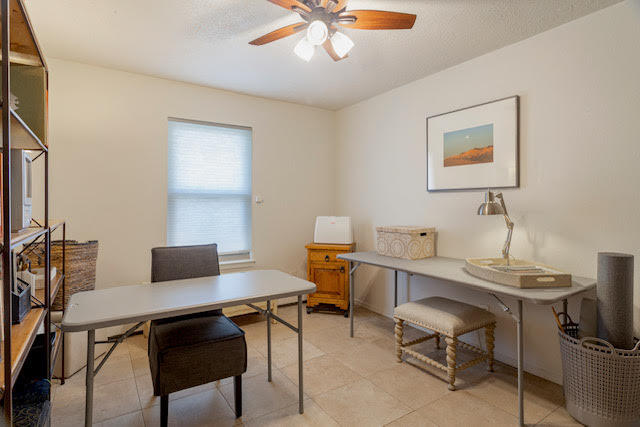 Photo 3 — 5003 Russell Drive NW