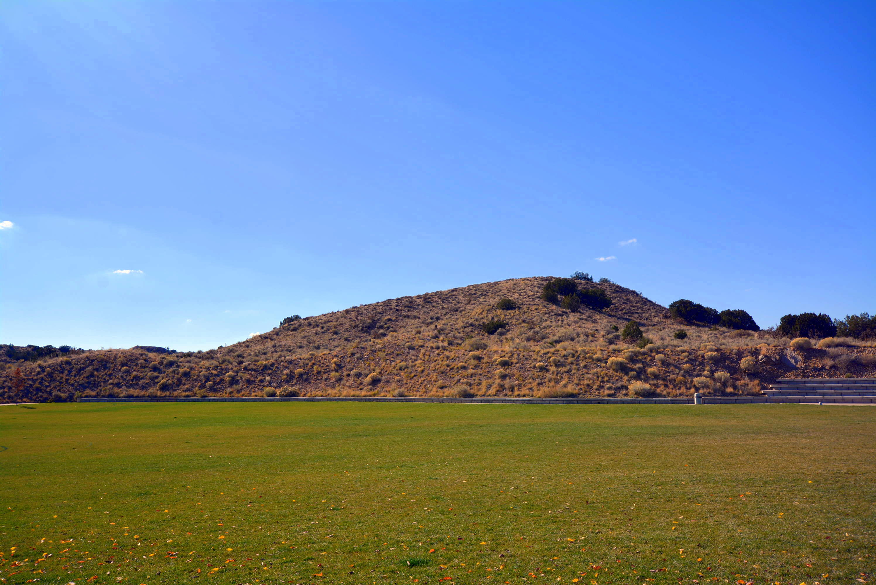 Photo 11 — 6101 Santa Fe Trail Drive NE