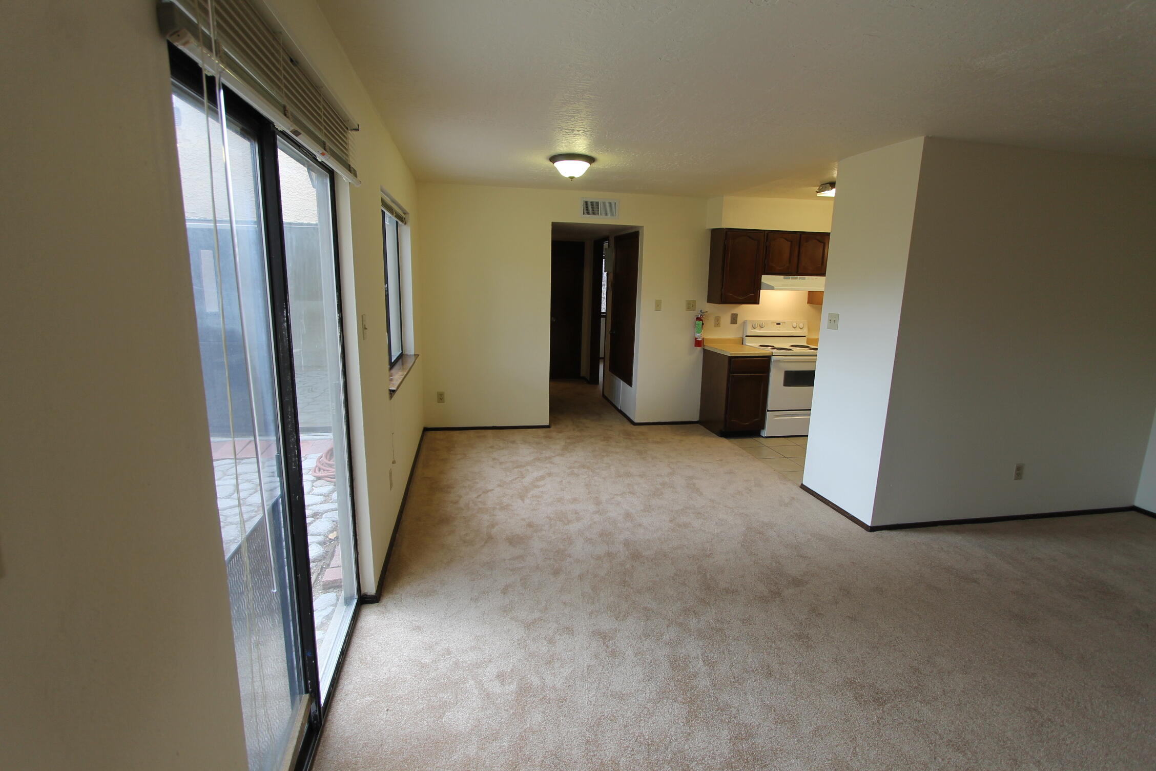 Photo 10 — 11400 Prospect Avenue NE A