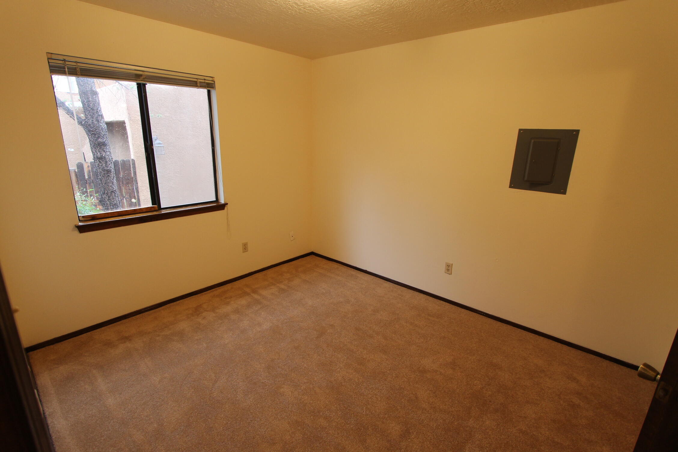 Photo 7 — 11400 Prospect Avenue NE A