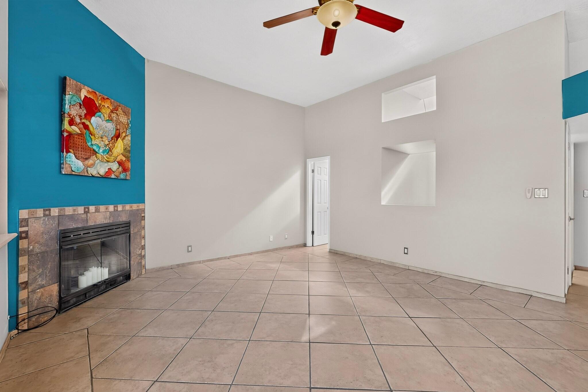 Photo 18 — 517 Pinon Creek Road SE
