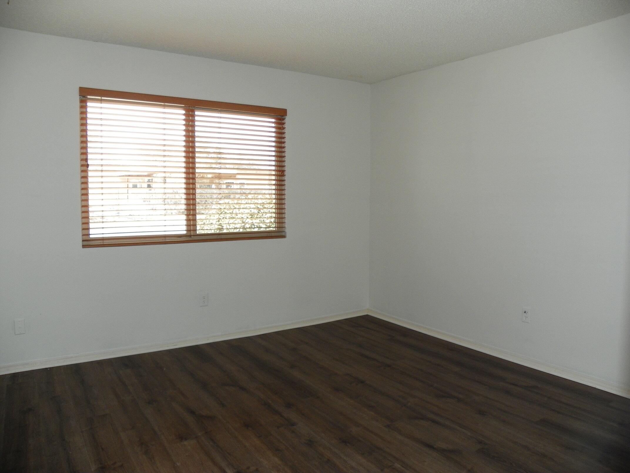 Photo 6 — 1344 Grande Boulevard SE APT H