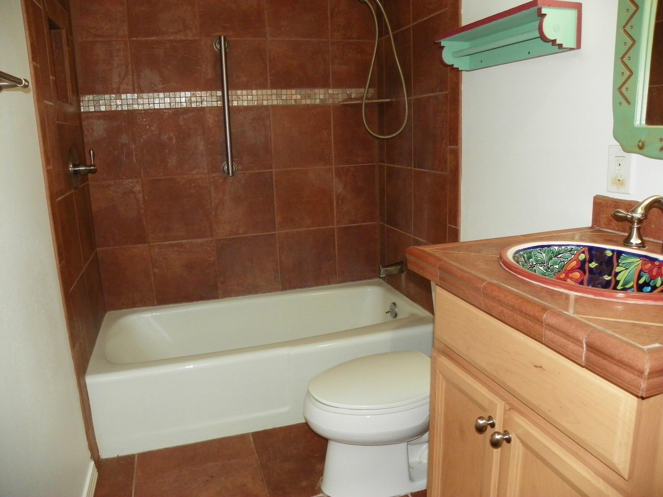 Photo 5 — 1344 Grande Boulevard SE APT H